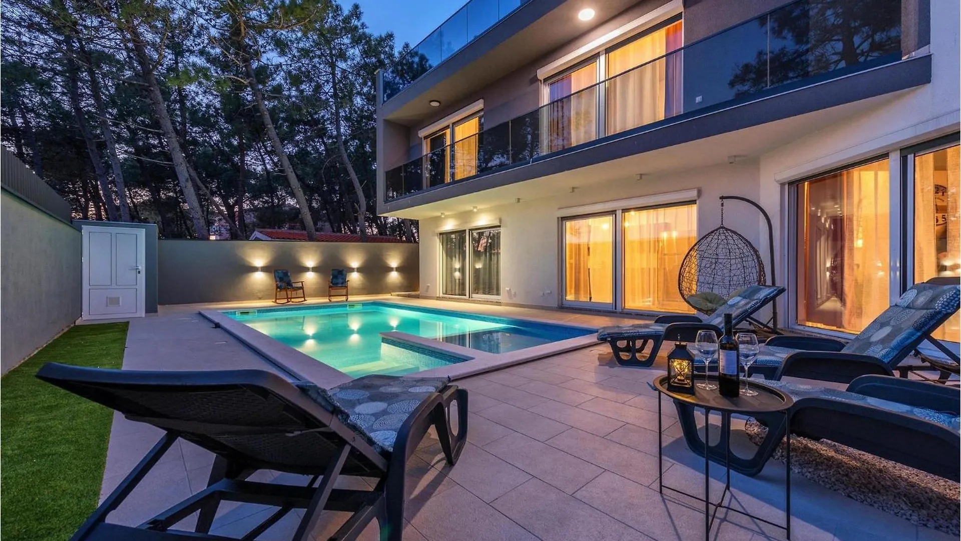 Villa Karlo Vir Croatia