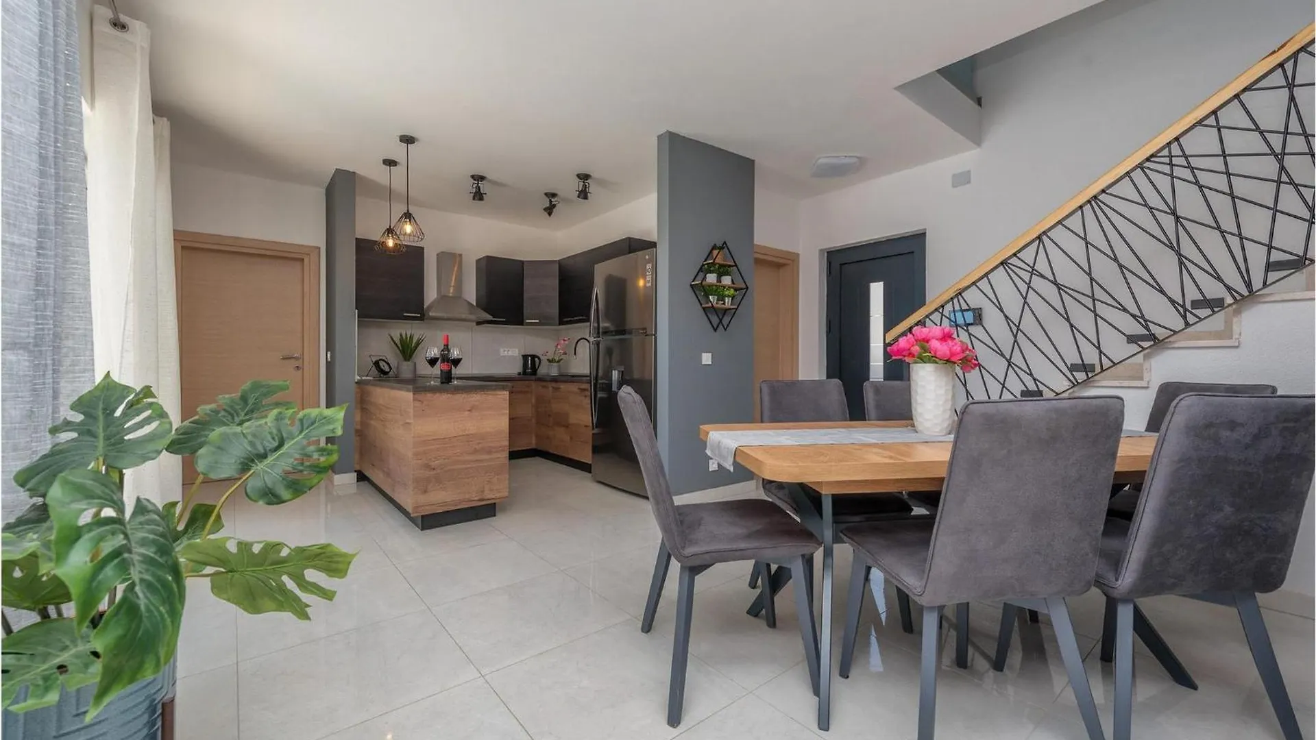 Holiday home Villa Karlo Vir